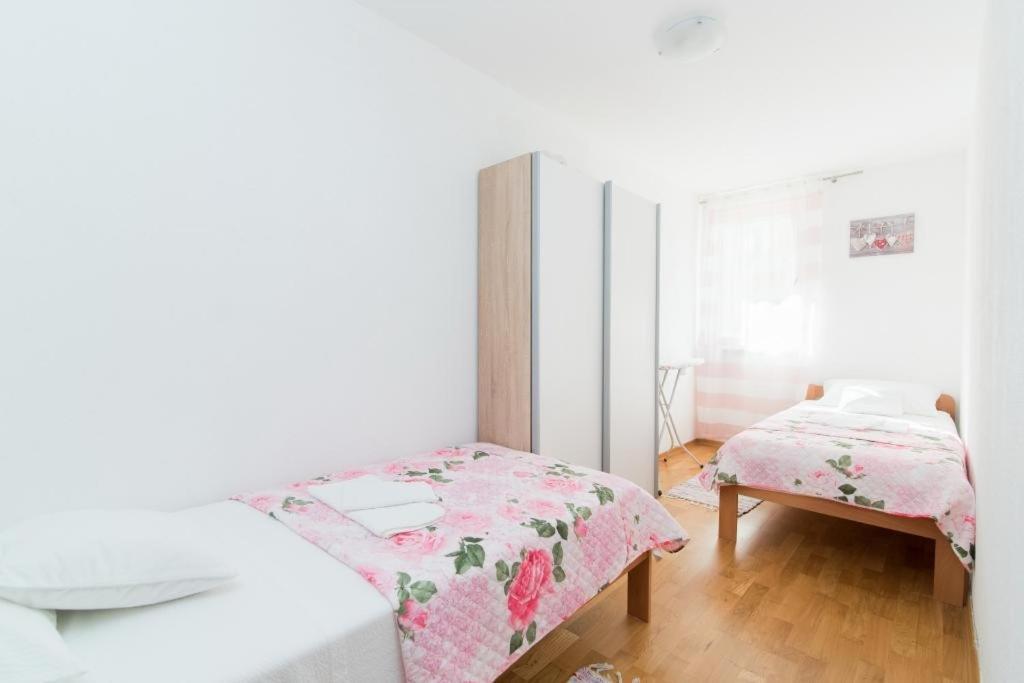 Budimir Apartment