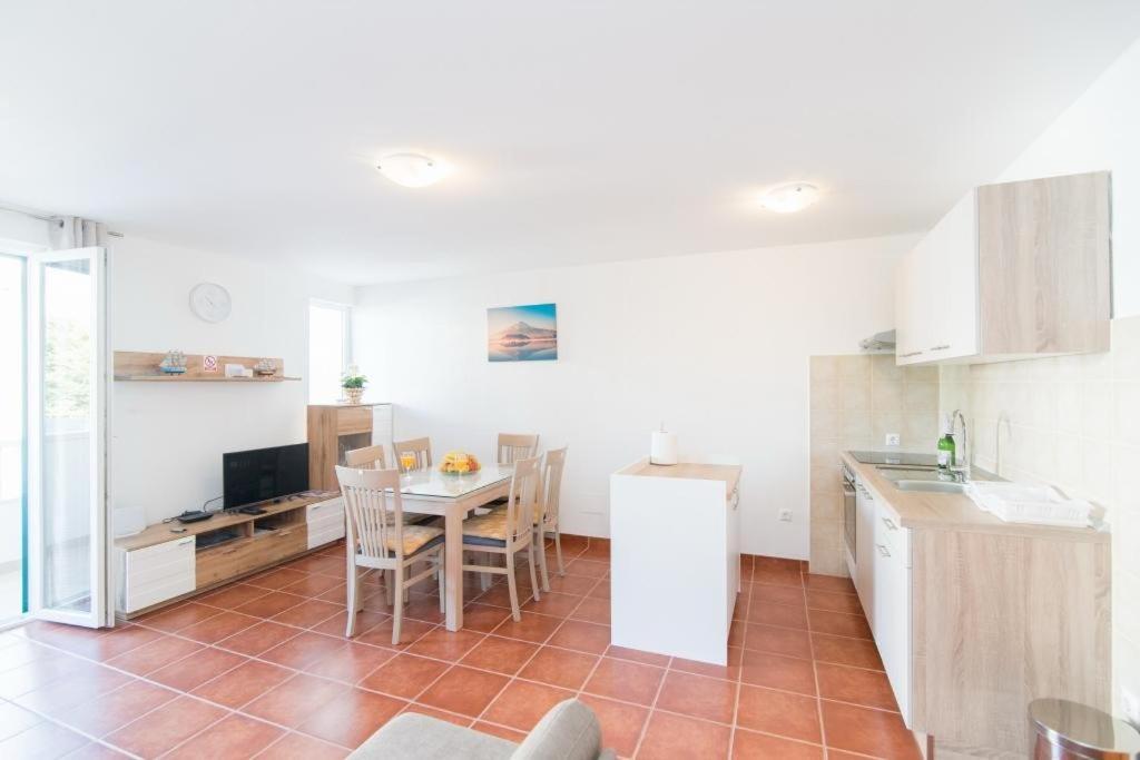 Apartment Budimir *